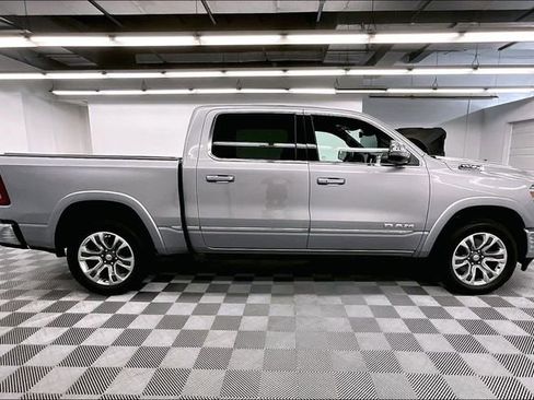 Used 2024 RAM 1500 Limited AWD/4WD image 15