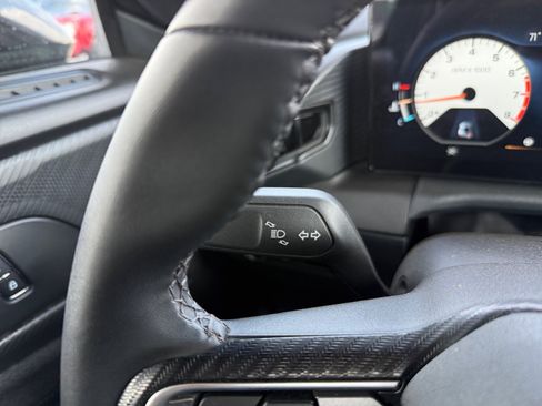 Used 2025 Ford Mustang Coupe image 21