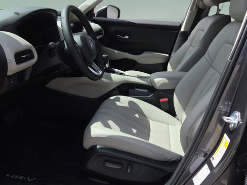 New 2026 Honda HR-V EX-L image 10