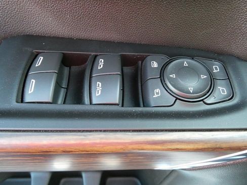 Certified 2022 Chevrolet Silverado 1500 High Country image 24