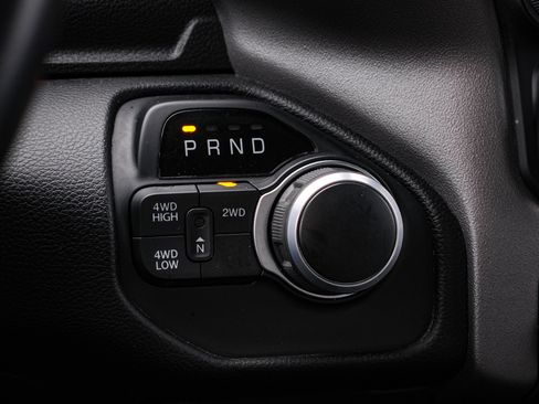 Used 2024 RAM 2500 Big Horn image 25