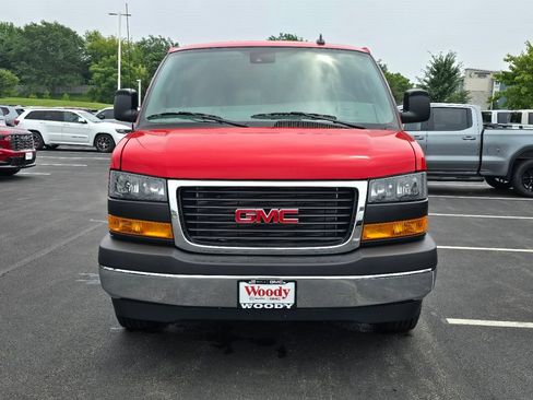 New 2026 GMC Savana 3500 LT w/ LT Preferred Equipment Group RWD image 3