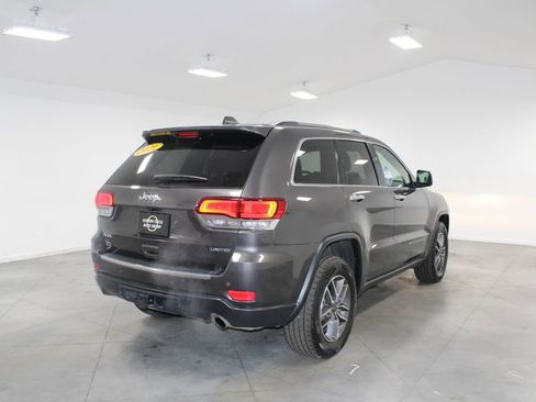 Used 2021 Jeep Grand Cherokee Limited w/ Trailer Tow Group IV image 9
