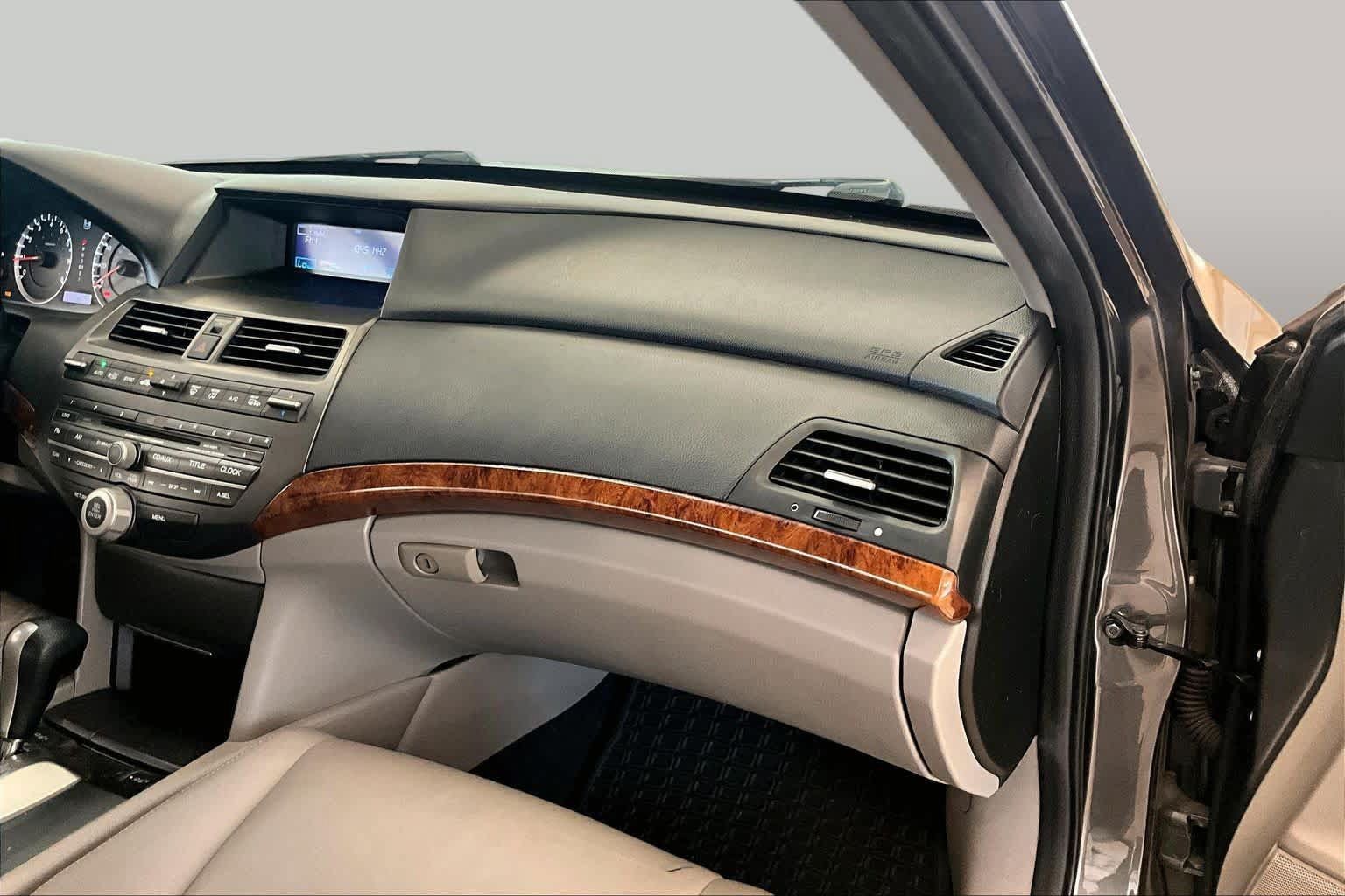 Used 2012 Honda Accord EX-L image 17