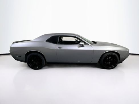 Used 2016 Dodge Challenger SXT w/ Super Sport Group (SS/T) image 4