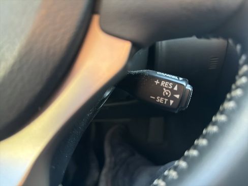 Used 2014 Lexus IS 250 w/ Navigation Package image 16