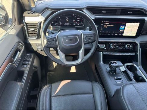 Used 2024 GMC Sierra 1500 Denali AWD/4WD image 29