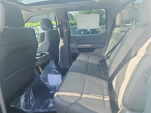 New 2026 Ford F350 Platinum w/ Platinum Plus Package AWD/4WD image 21