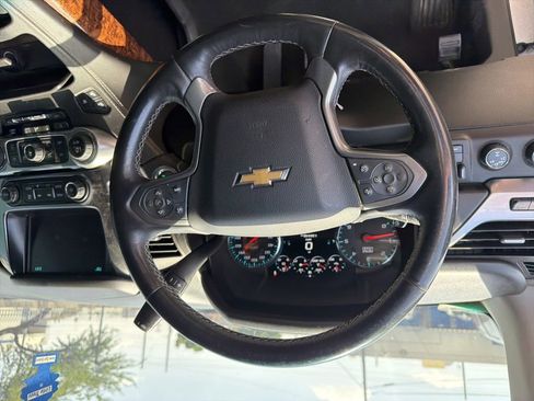 Used 2016 Chevrolet Suburban LTZ AWD/4WD image 36