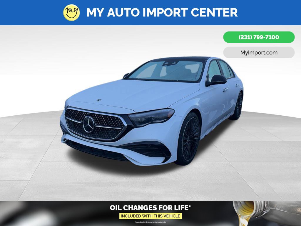 Used 2024 Mercedes-Benz E 350 4MATIC Sedan image 3