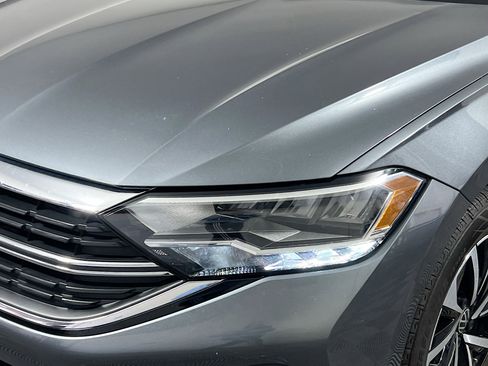 Used 2024 Volkswagen Jetta S image 11