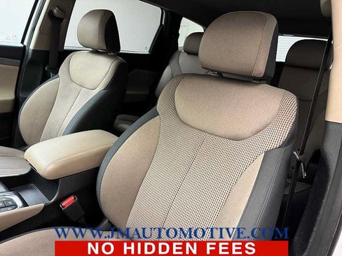Used 2019 Hyundai Santa Fe SE AWD/4WD image 13