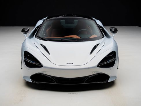 Used 2018 McLaren 720S image 5