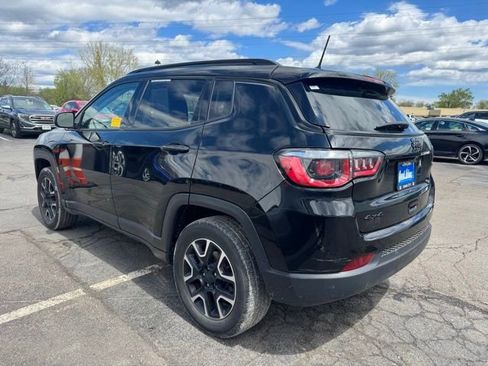 Used 2019 Jeep Compass Sport AWD/4WD image 4