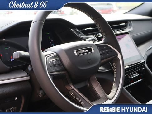 Used 2024 Jeep Grand Cherokee Limited 4xe AWD/4WD image 26