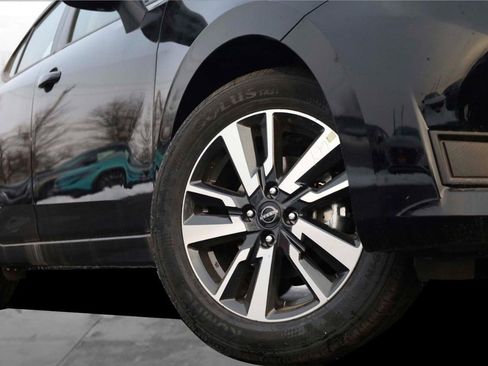 New 2025 Nissan Versa SV w/ Trunk Package image 3