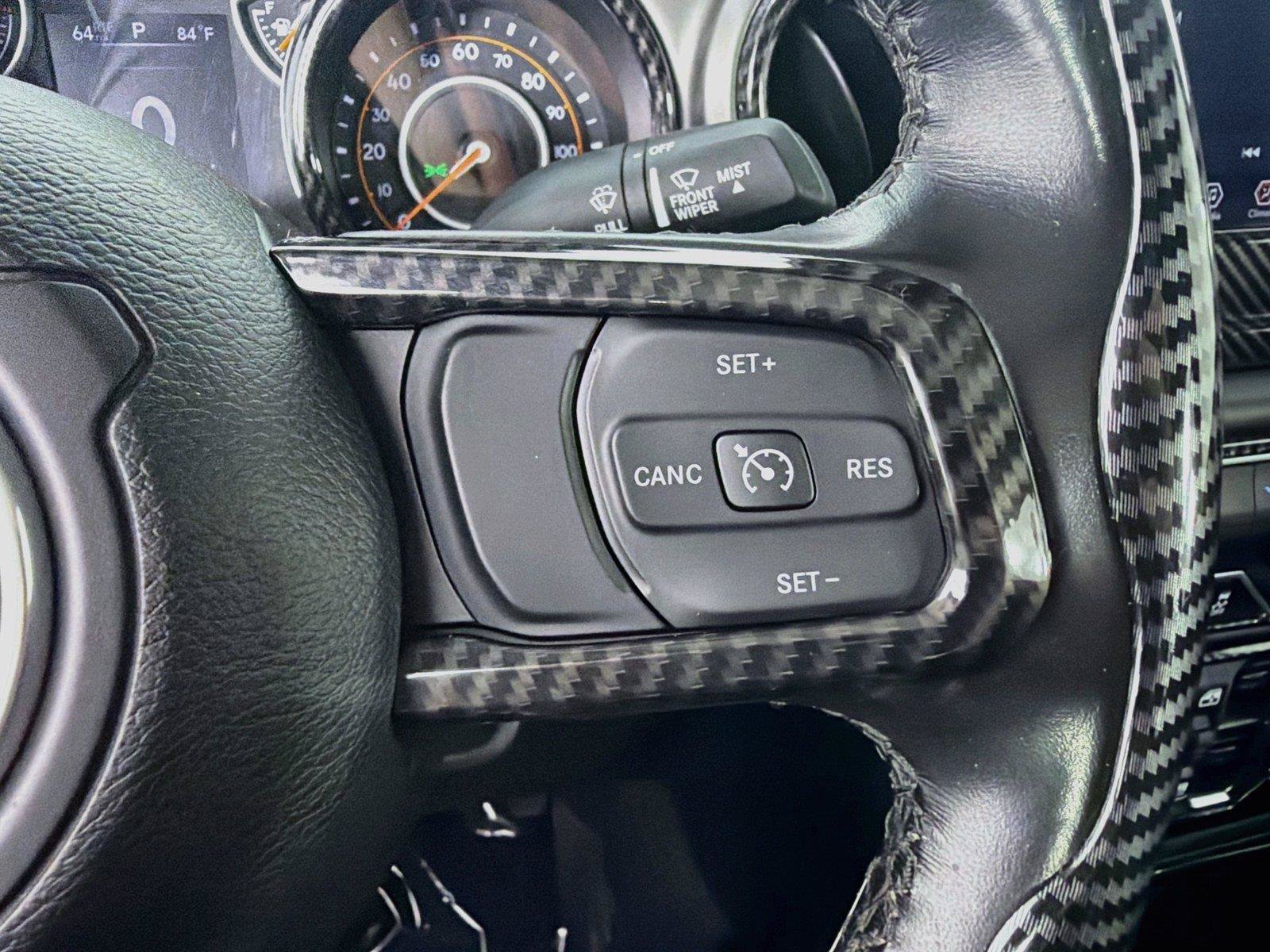 Used 2022 Jeep Gladiator Sport AWD/4WD image 11