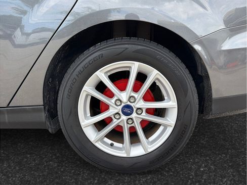 Used 2017 Ford Focus SE FWD image 13