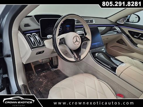 Used 2024 Mercedes-Benz Maybach S 580 4MATIC image 38