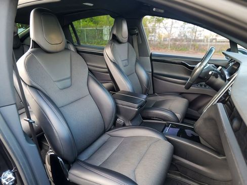 Used 2017 Tesla Model X 100D AWD/4WD image 36