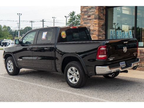 Used 2022 RAM 1500 Laramie AWD/4WD image 5