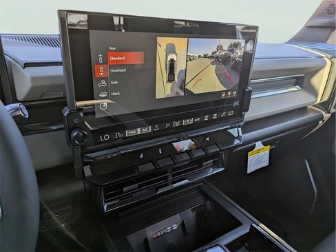 New 2026 GMC Hummer EV 4x4 Crew Cab image 10