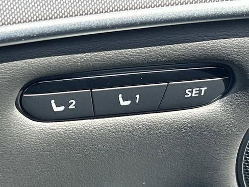 Used 2023 INFINITI QX50 Luxe image 20