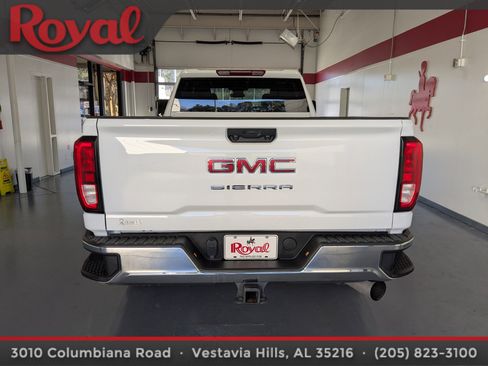Used 2025 GMC Sierra 2500 Pro image 3