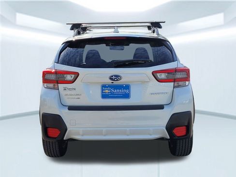 Used 2021 Subaru Crosstrek 2.0i Premium image 5