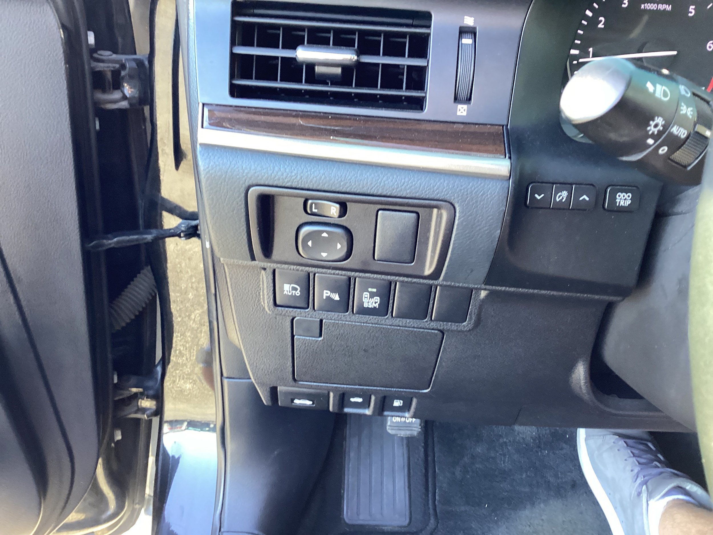 Used 2017 Lexus ES 350 FWD image 16