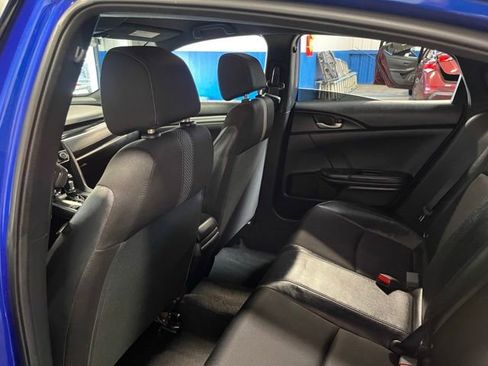 Used 2021 Honda Civic Sport image 17