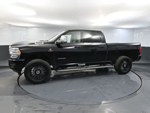 Used 2023 RAM 3500 Laramie image 12