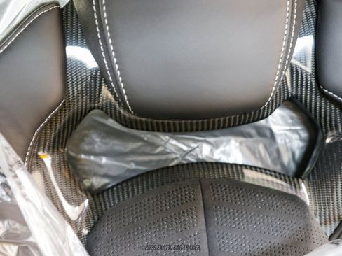 Used 2025 Chevrolet Corvette Stingray Premium Conv w/ Z51 Performance Package image 46