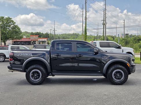 Certified 2025 Ford Ranger Raptor AWD/4WD image 7
