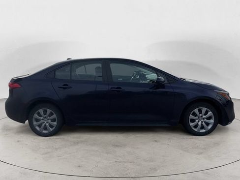 Used 2024 Toyota Corolla LE FWD image 4