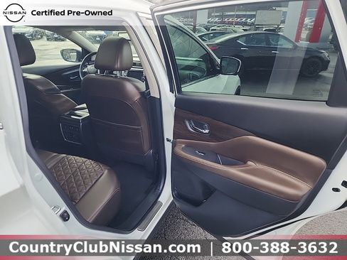 Certified 2023 Nissan Murano Platinum w/ Cargo Package image 34