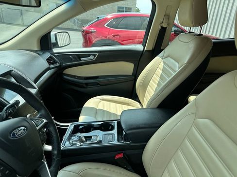 Used 2020 Ford Edge SEL AWD/4WD image 8