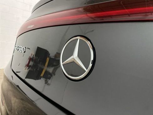 Used 2023 Mercedes-Benz EQS 580 4MATIC Sedan image 95