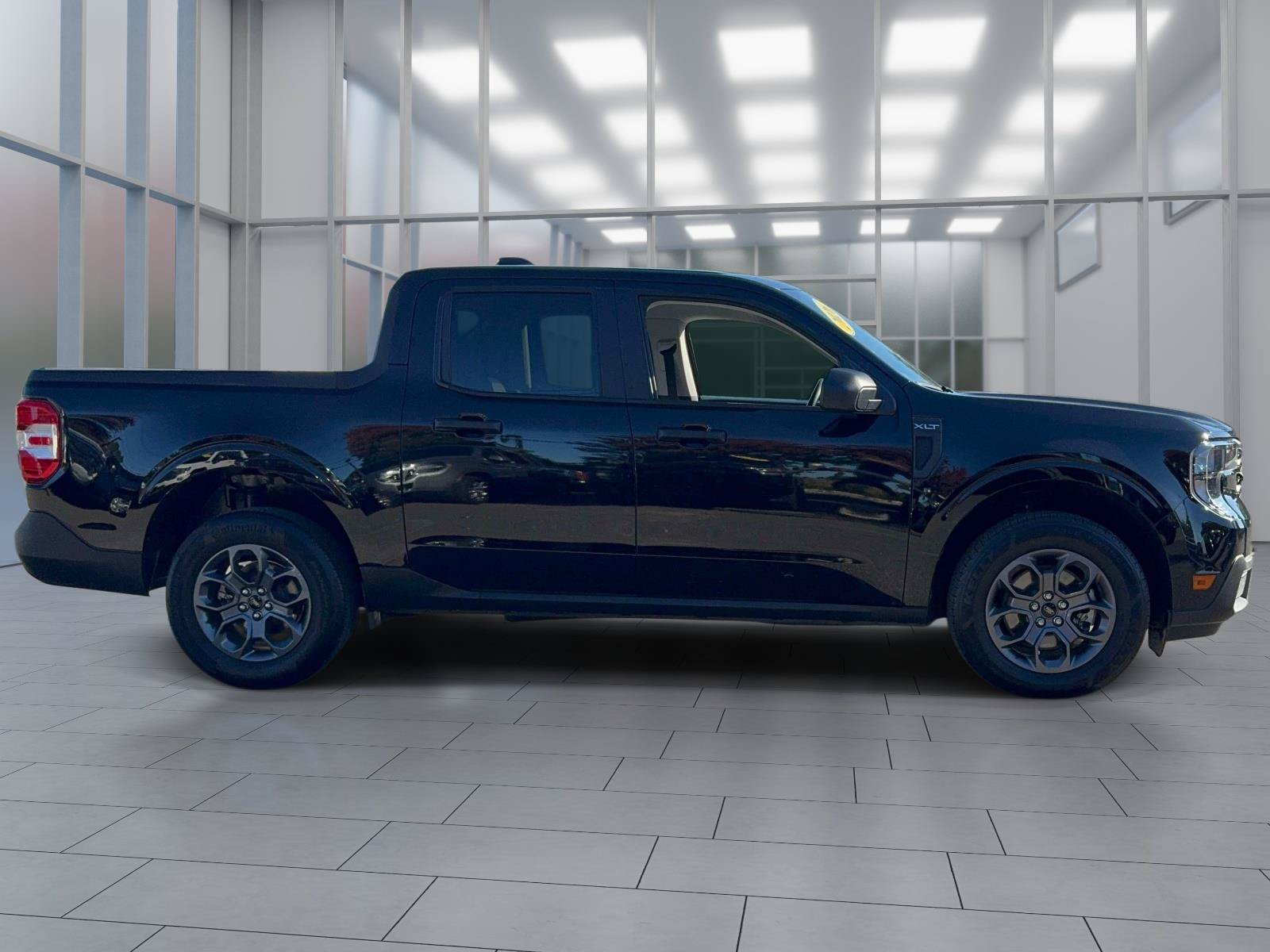 Used 2026 Ford Maverick XLT AWD/4WD image 4