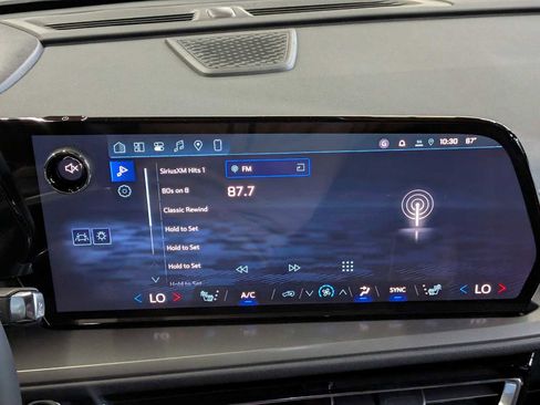 New 2026 Chevrolet Traverse LT w/ Enhanced Driving Package image 27