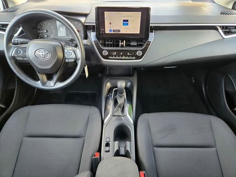 Used 2024 Toyota Corolla LE image 12