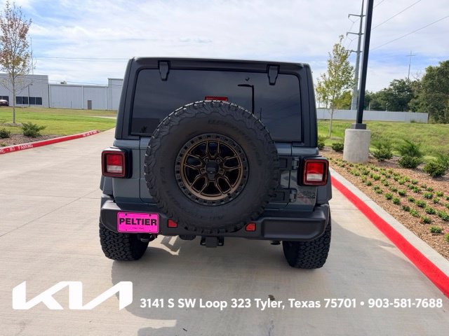 Used 2025 Jeep Wrangler Unlimited Sport AWD/4WD image 9