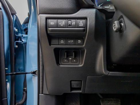 Used 2026 Toyota Land Cruiser image 22