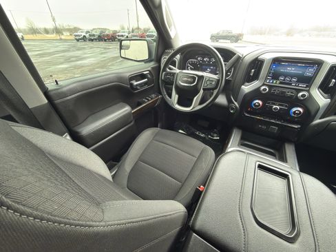 Used 2022 GMC Sierra 1500 Elevation image 27