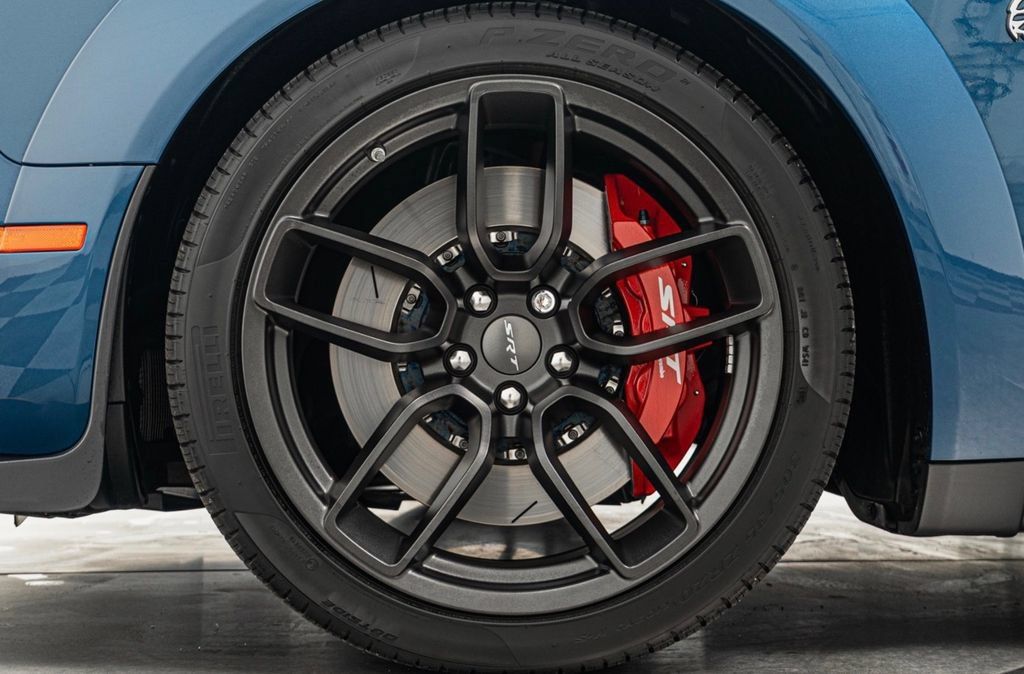 Used 2023 Dodge Challenger SRT Hellcat RWD image 7