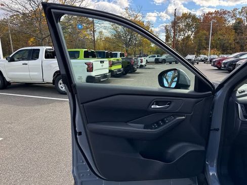 New 2026 Nissan Rogue SV w/ Cold Weather Package image 9