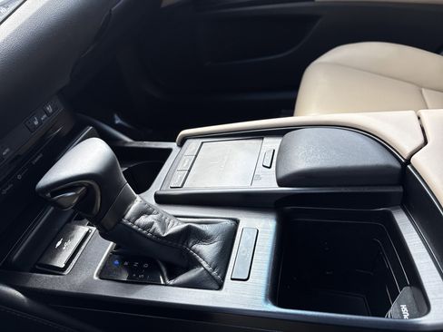 Used 2021 Lexus ES 350 w/ Premium Package image 31