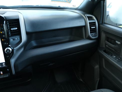 Used 2024 RAM 2500 Tradesman w/ Safety Group image 29