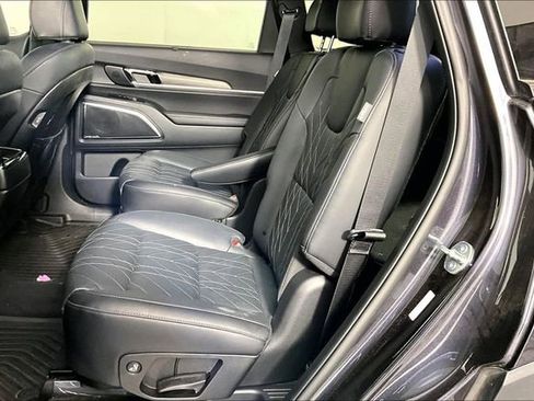 Certified 2025 Kia Telluride SX Prestige X-Line AWD/4WD image 3