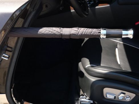 Certified 2015 Rolls-Royce Wraith RWD image 6